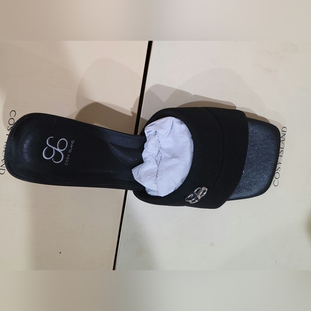 Cosy Island Black Women's Sandals - Picture 2 of 3